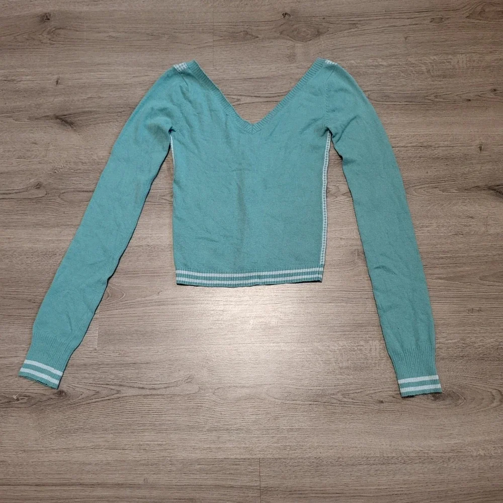Hollister Y2K Teal Houndstooth V-Neck Tie Front Long Sleeve Sweater Small NWT